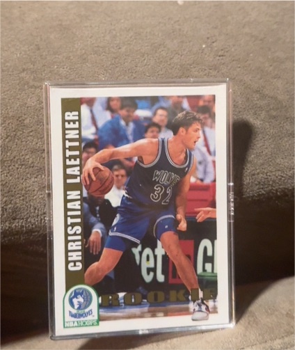 1992-93 Hoops #421 Christian Laettner — front