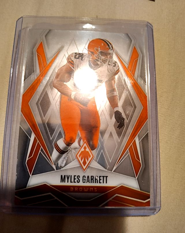 2025 Panini Phoenix #73 Myles Garrett — front