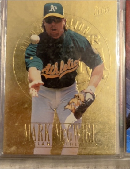 1996 Fleer Ultra #115 Mark McGwire — front