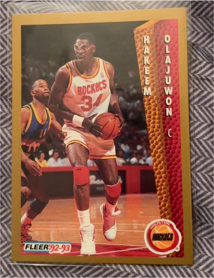 1992-93 Fleer #84 Hakeem Olajuwon — front