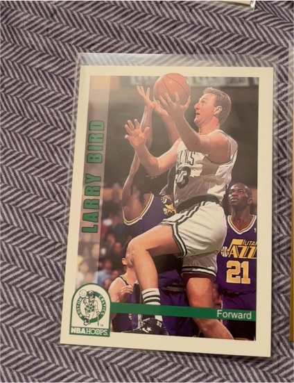 1992-93 NBA Hoops #10 Larry Bird — front