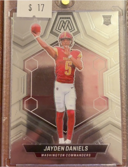 2024 Panini Mosaic #302 Jayden Daniels — front
