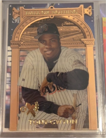 1997 EX 2000 Hall or Nothing #8 Tony Gwynn — front