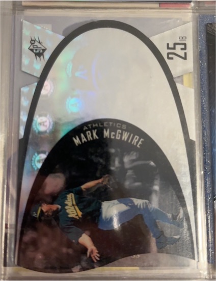 1997 Upper Deck SPx #25 Mark McGwire — front