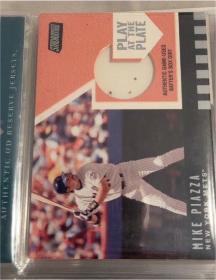 2001 Upper Deck Stadium Club Play at the Plate #PP-1 Mike Piazza — front