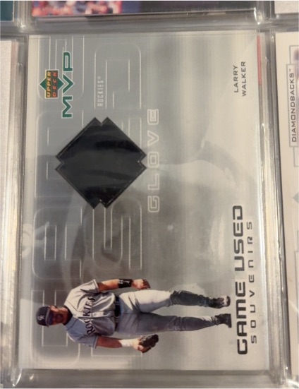 2000 Upper Deck MVP Game Used Souvenirs Glove #G-LW Larry Walker — front