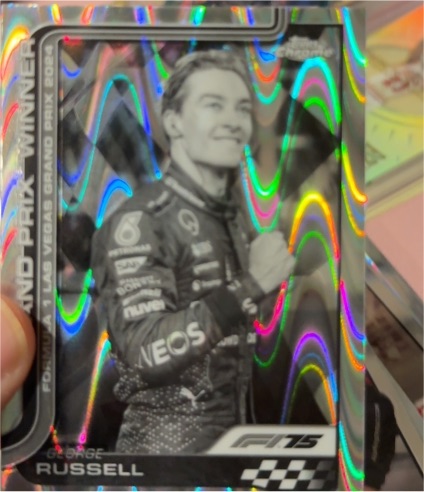 2025 Topps Chrome F1 #114 George Russell — front