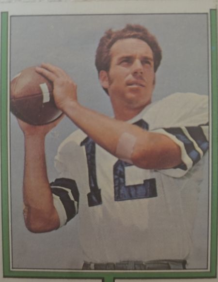 1970 Topps Super #15 Johnny Unitas — front