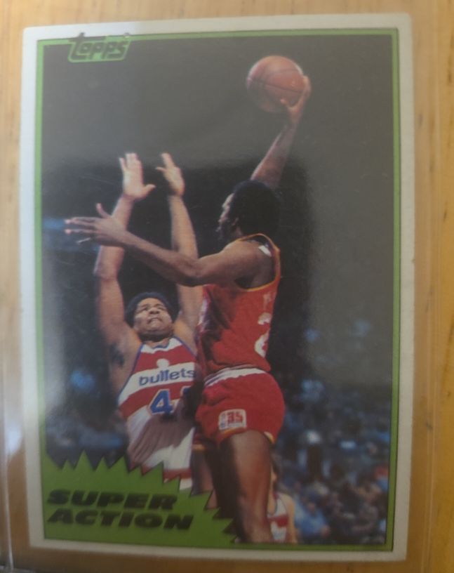 1981-82 Topps #MW110 Moses Malone — front