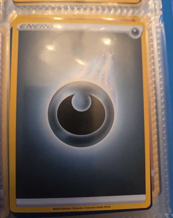 2020 Pokémon Darkness Energy — front