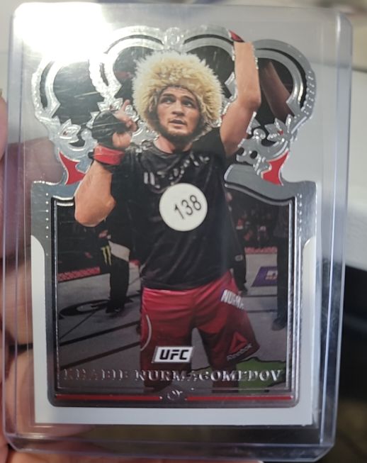 2022 Panini Chronicles UFC Crown Royale #120 Khabib Nurmagomedov — front