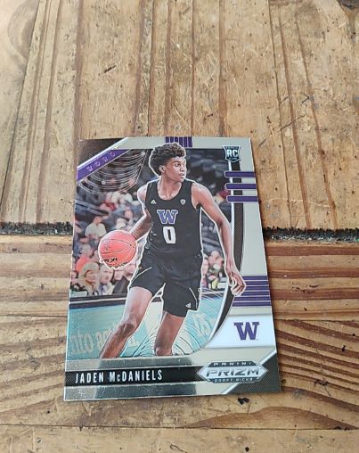 2020 Panini Prizm Draft Picks #11 Jaden McDaniels — front