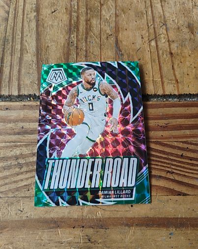 2023-24 Panini Mosaic #2 Damian Lillard — front