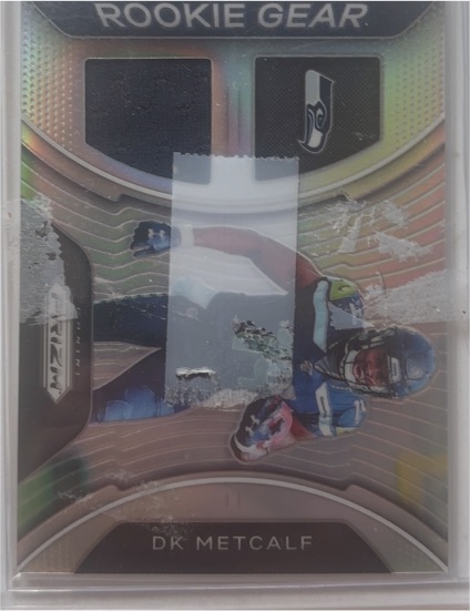 2019 Panini Prizm Rookie Gear #RG-DM DK Metcalf — front