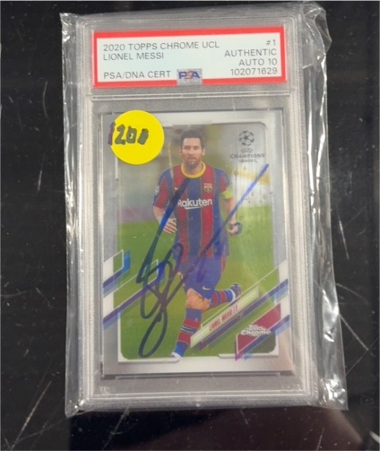 2020 Topps Chrome UCL #1 Lionel Messi — front