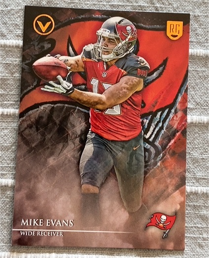 2014 Topps Valor #160 Mike Evans — front