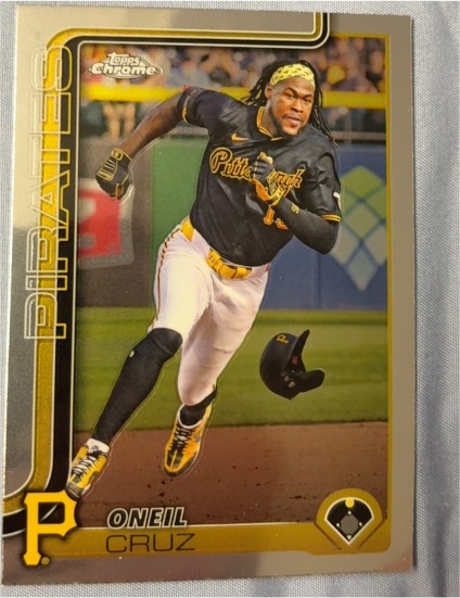 2025 Topps Chrome #252 Oneil Cruz — front