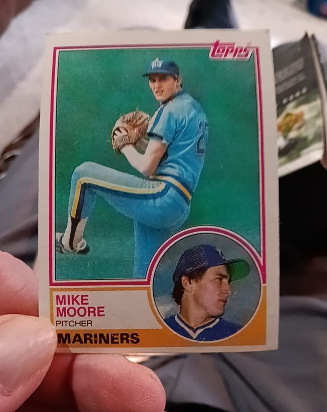1983 Topps #209 Mike Moore — front
