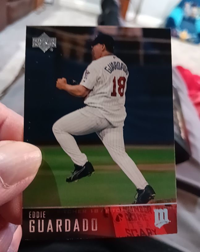 1997 Upper Deck #18 Eddie Guardado — front