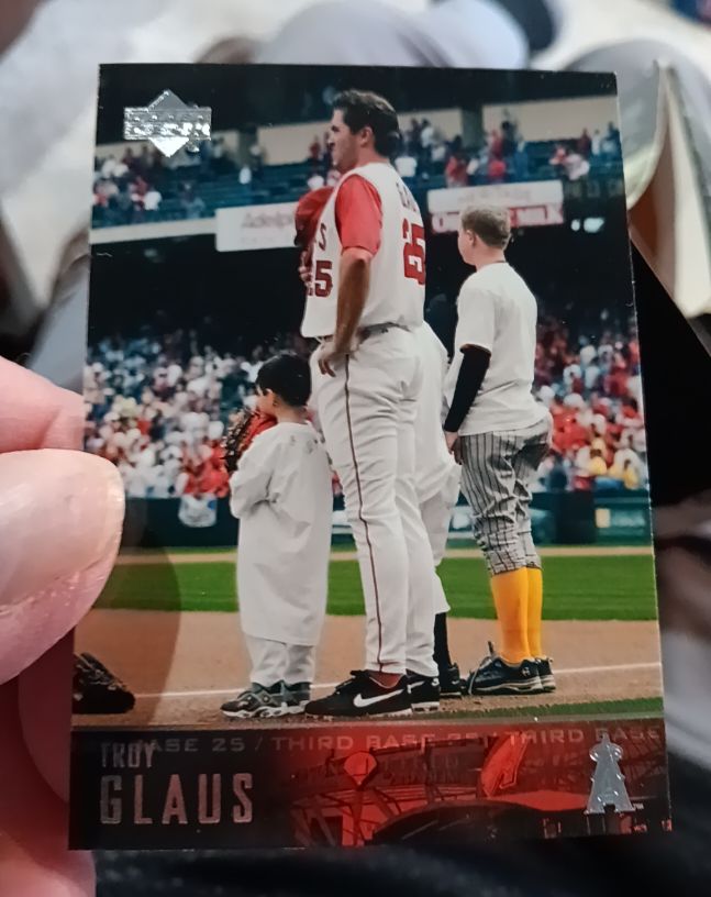 2004 Upper Deck First Pitch #32 Troy Glaus — front