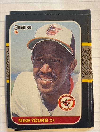 1987 Donruss #150 Mike Young — front