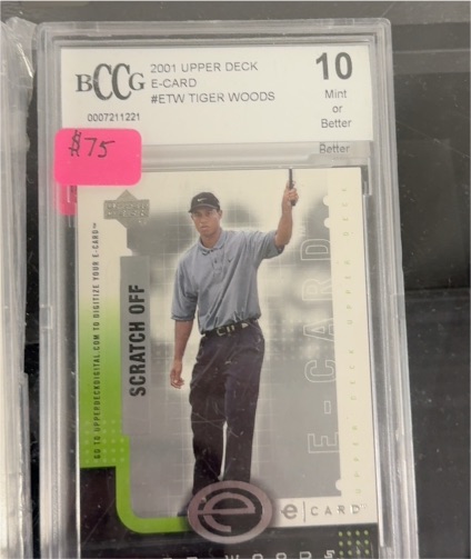 2001 Upper Deck E-Card #E-TW Tiger Woods — front