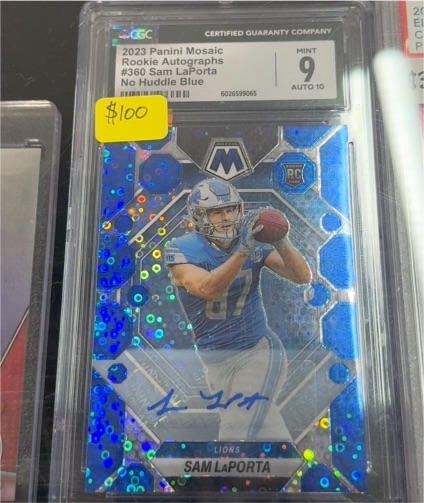 2023 Panini Mosaic #360 Sam LaPorta Rookie Autographs No Huddle Blue — front