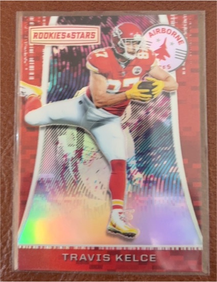 2018 Panini Rookies & Stars Airborne #AIR-27 Travis Kelce — front