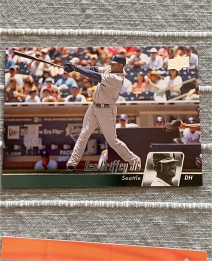 2010 Upper Deck #445 Ken Griffey Jr. Seattle Mariners — front