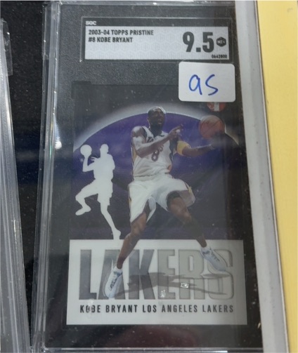 2003-04 Topps Pristine #8 Kobe Bryant — front