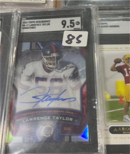 2024 Topps Resurgence LS-LT Lawrence Taylor Signatures — front