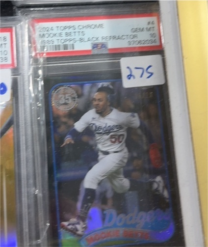 2024 Topps Chrome #4 Mookie Betts — front