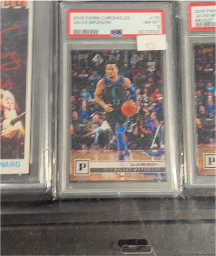 2018-19 Panini Chronicles #110 Jalen Brunson RC — front