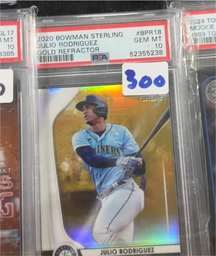 2020 Bowman Sterling #BPR18 Julio Rodriguez Gold Refractor — front
