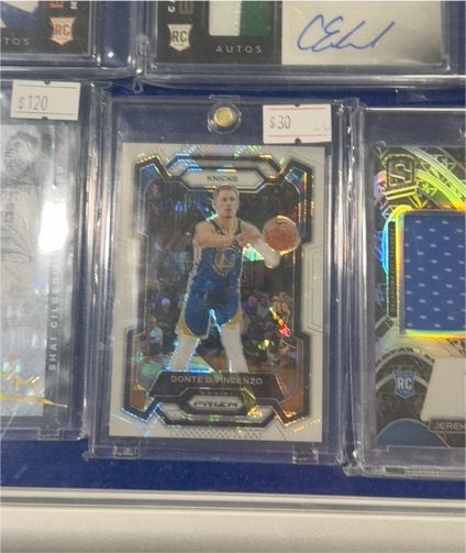 2023-24 Panini Prizm #280 Donte DiVincenzo — front