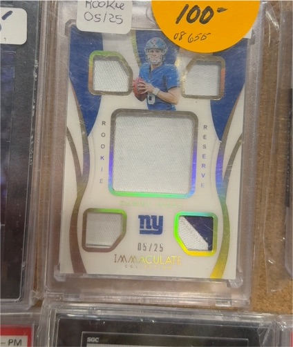 2018 Panini Immaculate Collection #05 Daniel Jones Rookie Reserve — front