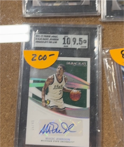 2020 Immaculate Collegiate #5 Magic Johnson — front
