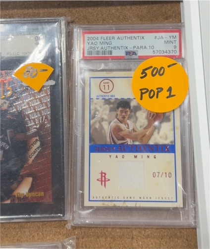 2004 Fleer Authentix #JA-YM Yao Ming — front