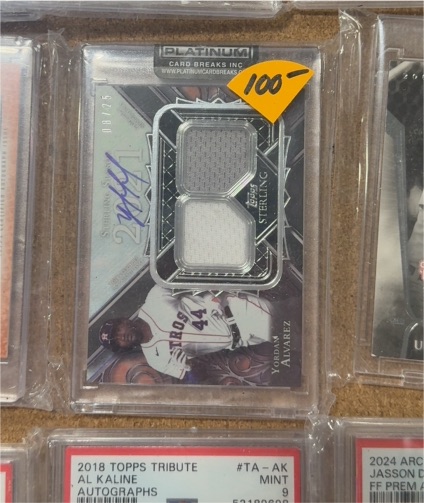 2022 Topps Sterling Sterling Seasons Autograph Relics #08/25 Yordan Alvarez — front