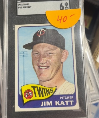 1965 Topps #62 Jim Kaat — front