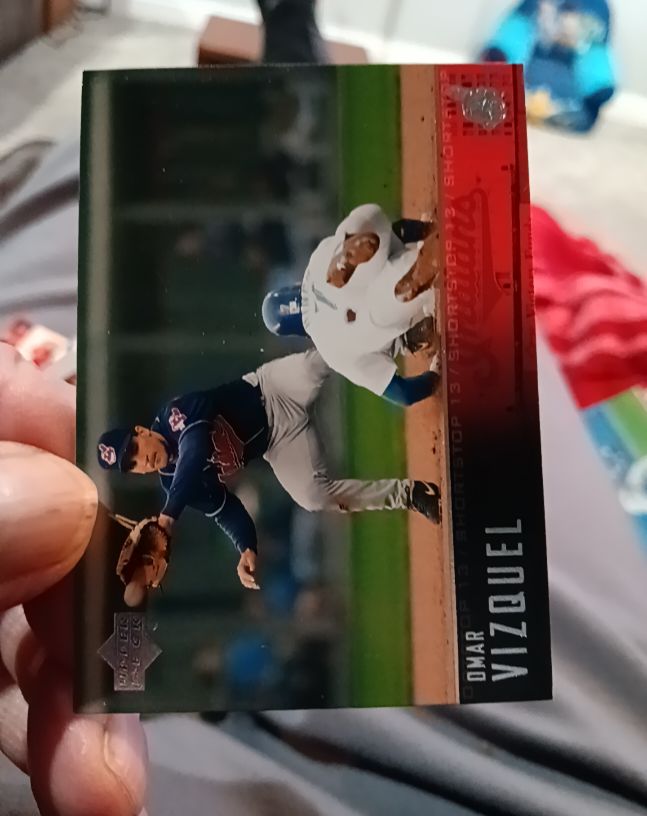 2004 Upper Deck First Pitch #61 Omar Vizquel — front