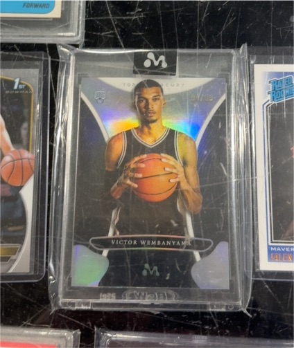 2023-24 Topps Mercury #4 Victor Wembanyama — front