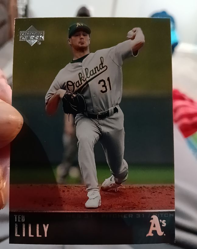 2004 Upper Deck #45 Ted Lilly — front