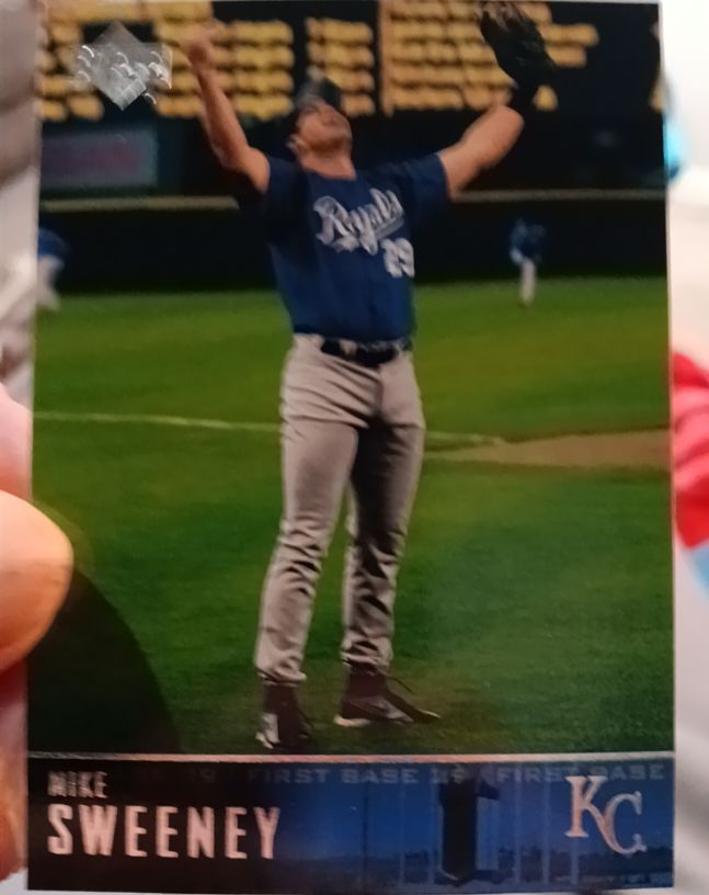 2004 Upper Deck #98 Mike Sweeney — front