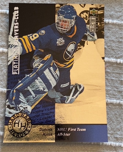 1995-96 Upper Deck Collector's Choice Hardware Heroes #381 Dominik Hasek — front