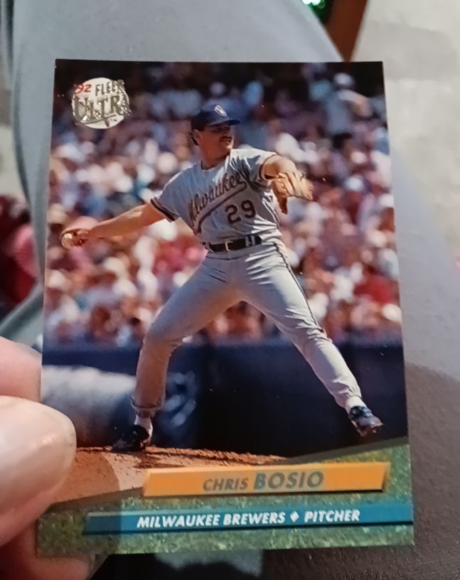 1992 Fleer Ultra #379 Chris Bosio — front