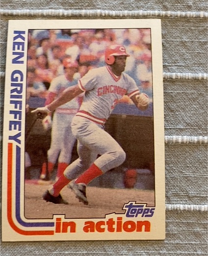 1982 Topps #621 Ken Griffey Sr. — front