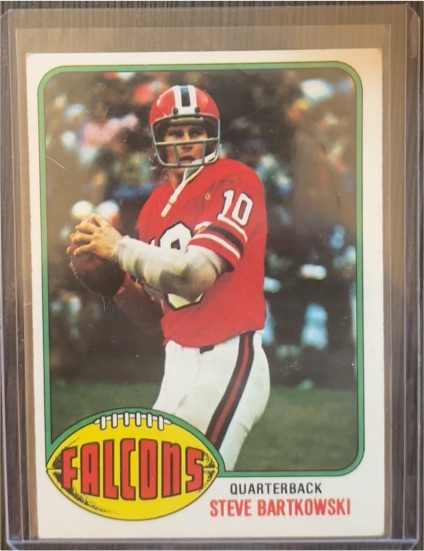 1976 Topps Football #35 Steve Bartkowski — front
