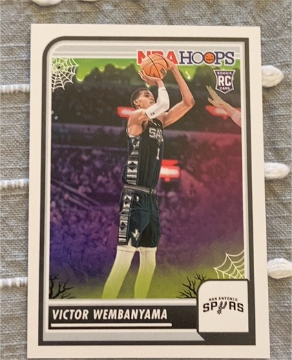 2023-24 Panini Haunted Hoops #108 Victor Wembanyama — front