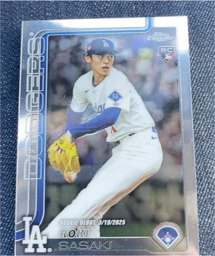 2025 Topps Chrome Update #USC73 Roki Sasaki — front